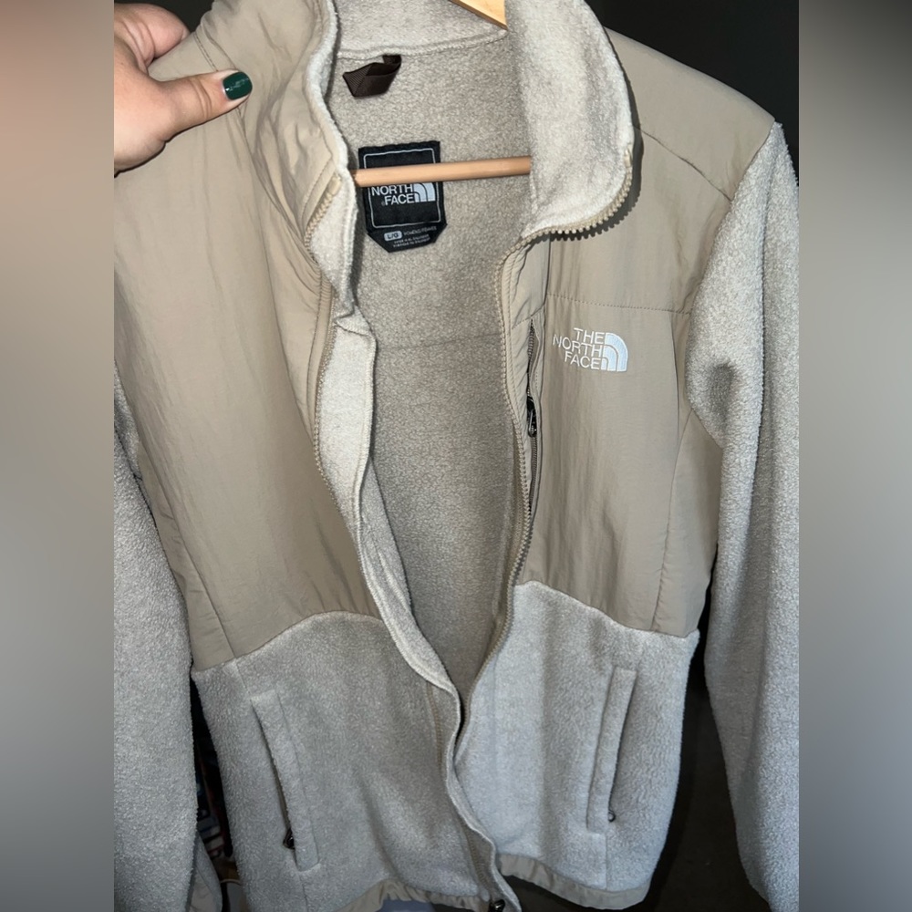 WOMEN’S NORTH FACE DENALI JACKET